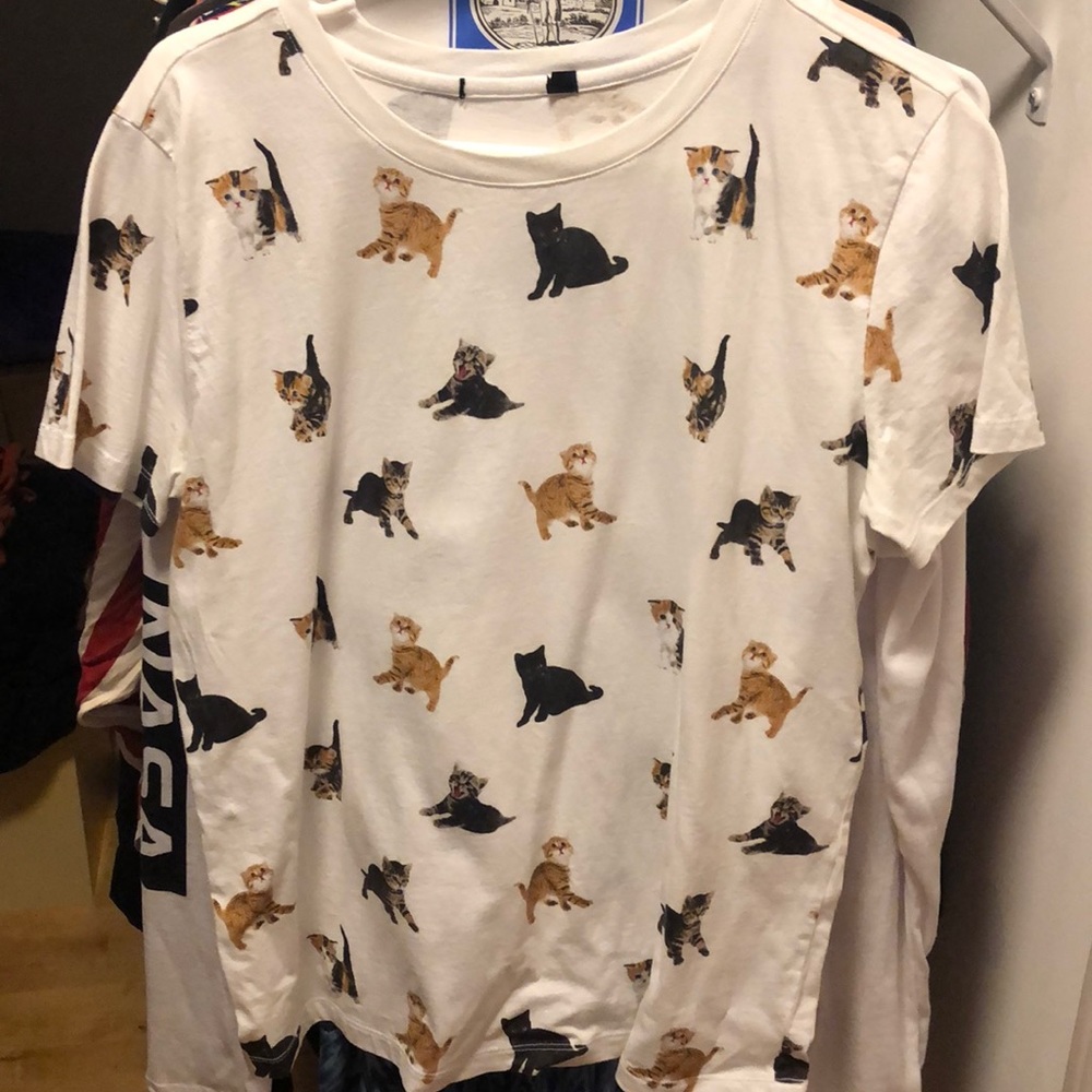 Cat T-shirt